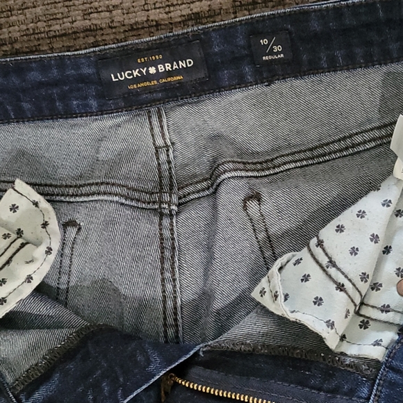 Jeans - Picture 2 of 2